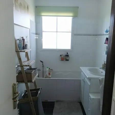 Individuelle 5 Mn Lille Centre Chr/eurasante Сasa de vacaciones